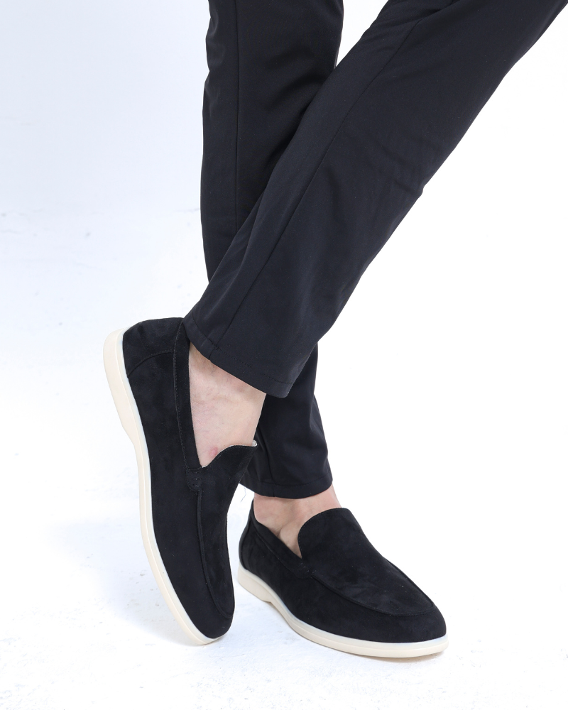 The Avalon Black